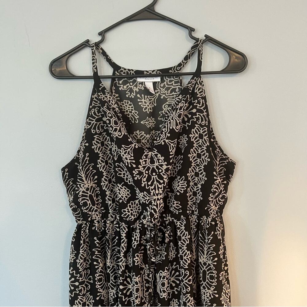 Liz Lange Maternity Sleeveless Maxi Dress Women's Size Small Black & White Print - Picture 4 of 7